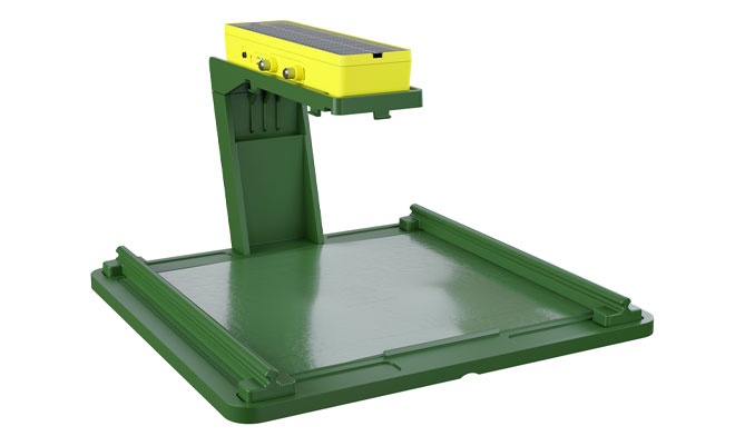 Magic Trap - Sticky - Vorne mit Halter und IoT Y02 und Kabelbinder und Klebematte